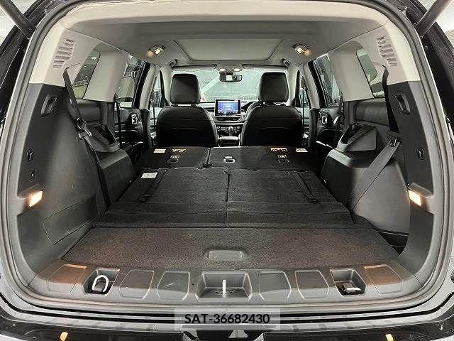 Jeep COMMANDER 2022-11 210206-12