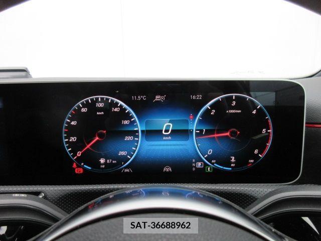 Mercedes Benz A-CLASS 2020-10 222930-11