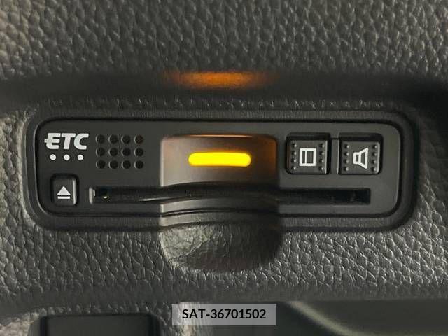 Honda N BOX 2018-04 333911-7