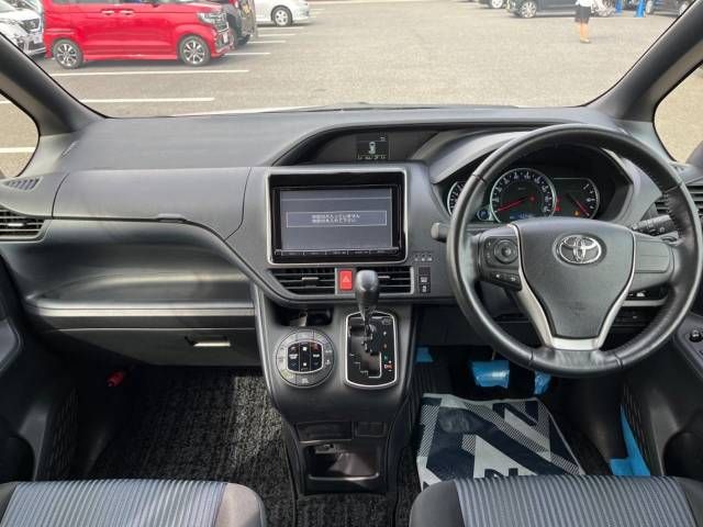 Toyota NOAH 2014-02 15381-1