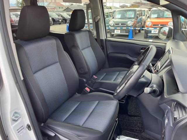Toyota NOAH 2014-02 15381-8