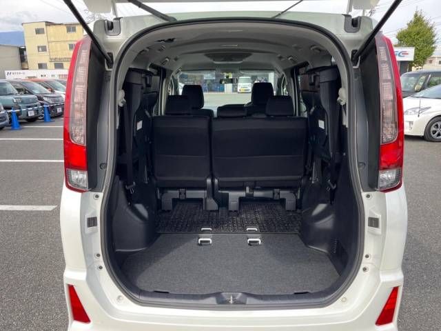 Toyota NOAH 2014-02 15381-11