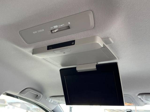 Toyota NOAH 2014-02 15381-3