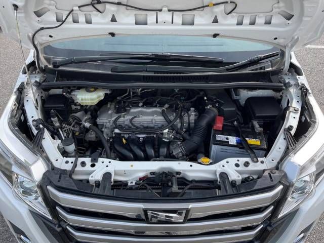 Toyota NOAH 2014-02 15381-19
