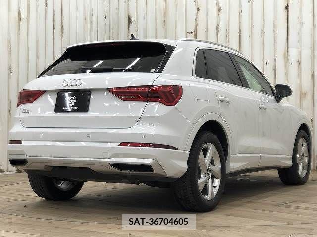 Audi Q3 2021-01 220592-15