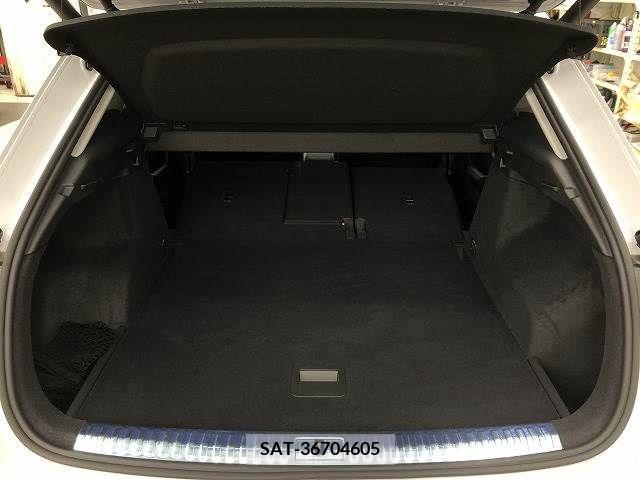 Audi Q3 2021-01 220592-10