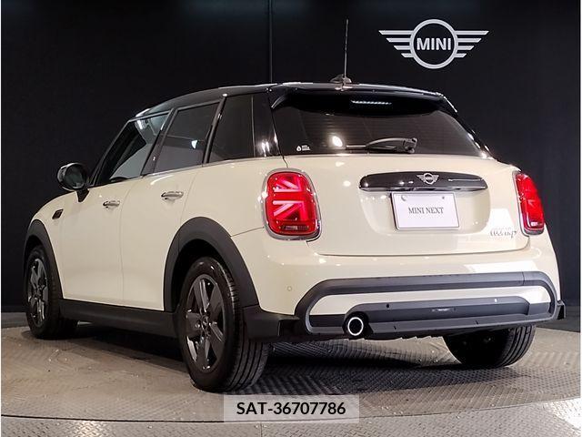 Bmw MINI 2021-09 221384-6