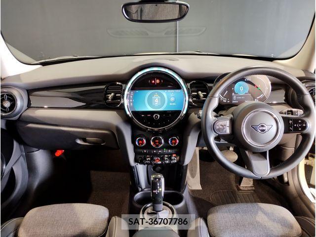Bmw MINI 2021-09 221384-1