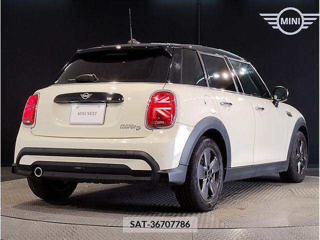 Bmw MINI 2021-09 221384-2