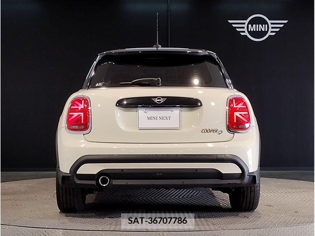 Bmw MINI 2021-09 221384-4