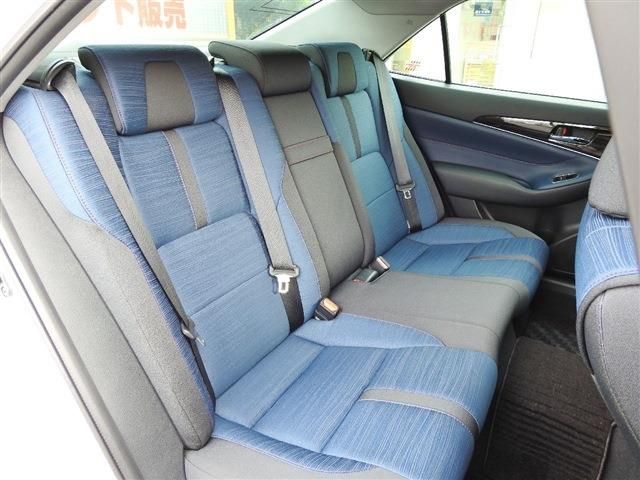Toyota CROWN SEDAN 2015-11 184484-16