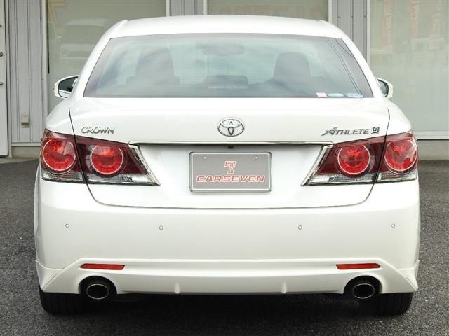 Toyota CROWN SEDAN 2015-11 184484-5