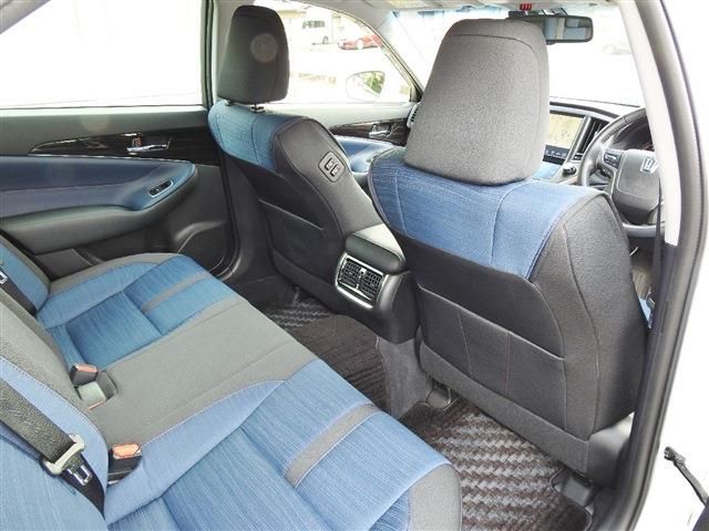 Toyota CROWN SEDAN 2015-11 184484-15