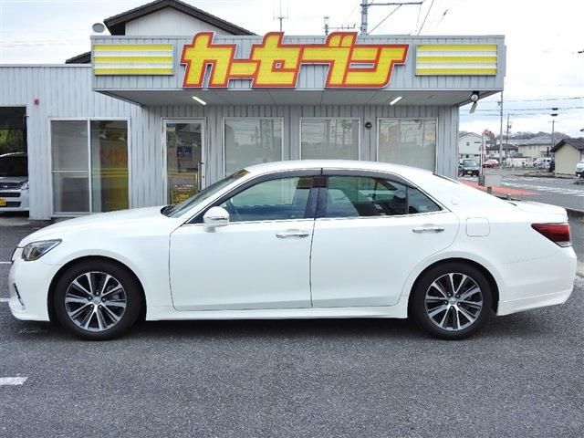 Toyota CROWN SEDAN 2015-11 184484-7