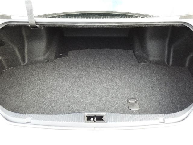 Toyota CROWN SEDAN 2015-11 184484-21
