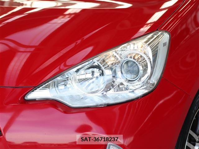Toyota AQUA 2013-10 208620-7