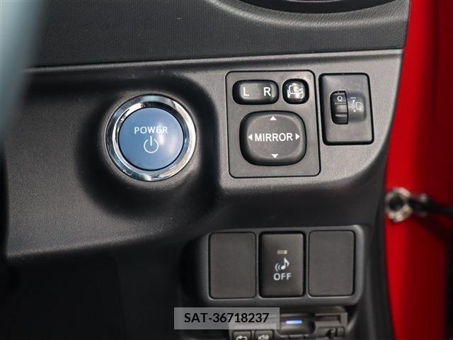 Toyota AQUA 2013-10 208620-16