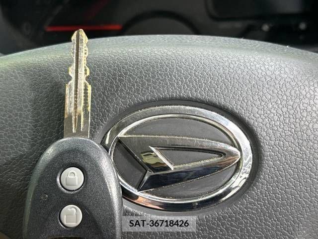 Daihatsu MOVE 2013-02 392406-5