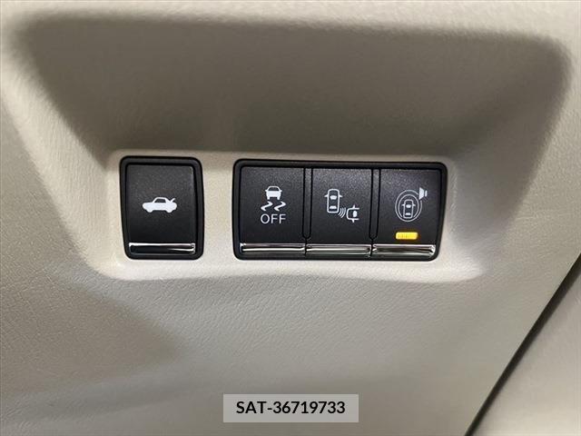 Nissan FUGA 2015-03 334208-5