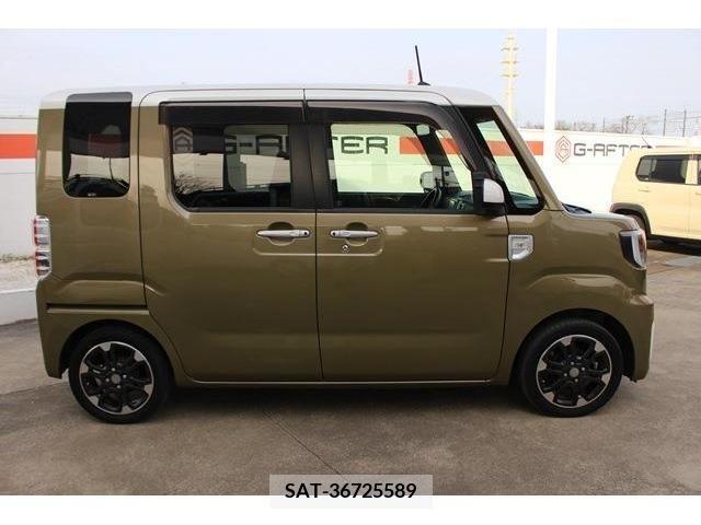 Daihatsu WAKE 2016-01 213020-6
