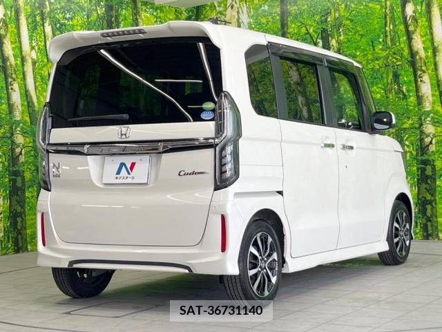 Honda N BOX 2017-10 344032-17