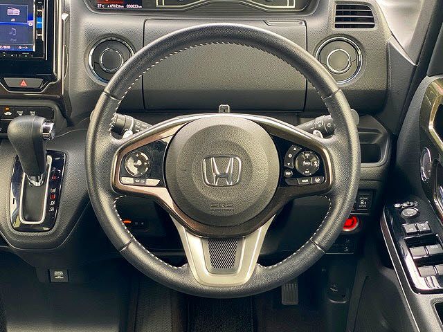Honda N BOX CUSTOM 2017-11 4155-13