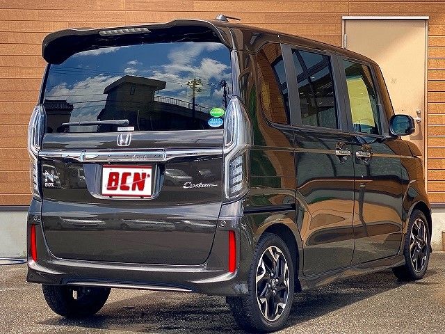 Honda N BOX CUSTOM 2017-11 4155-2