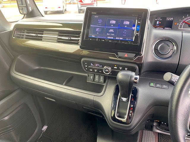 Honda N BOX CUSTOM 2017-11 4155-21