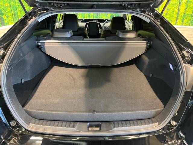 Toyota PRIUS PHV 2018-11 181139-10