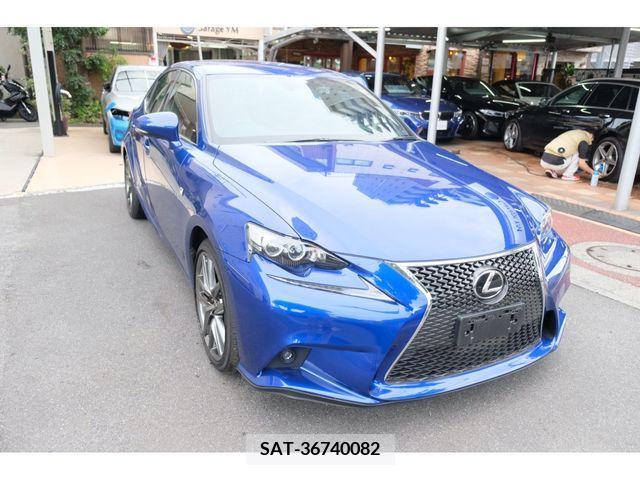 Lexus IS 2015-09 391838-5