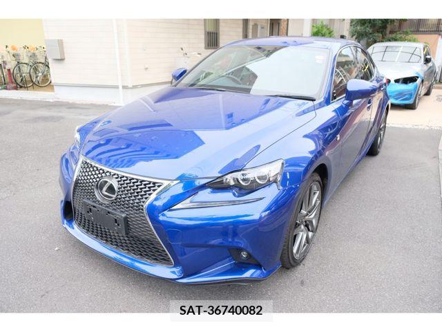Lexus IS 2015-09 391838-4
