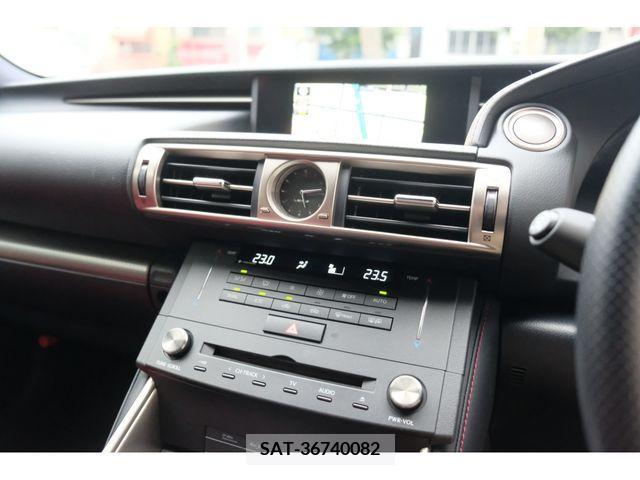 Lexus IS 2015-09 391838-18