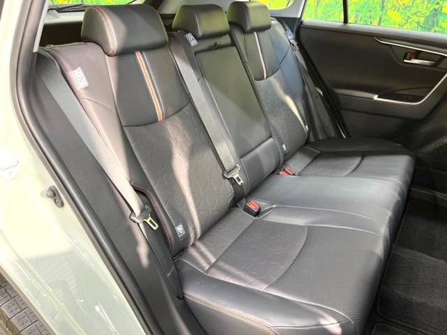 Toyota RAV4 2019-06 458198-9