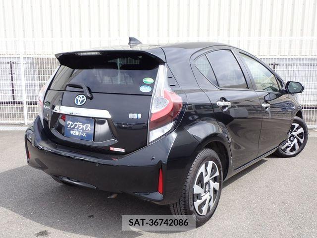 Toyota AQUA 2020-02 221121-2