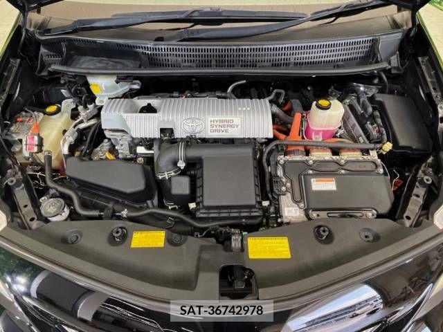 Toyota PRIUS ALPHA 2013-11 366757-18