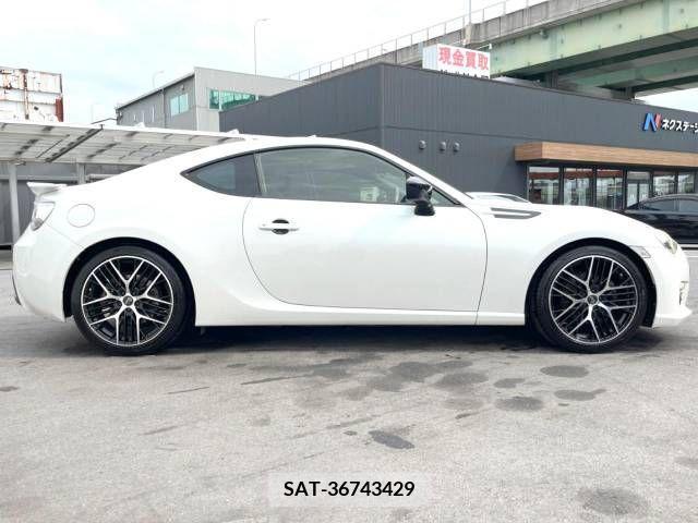 Subaru BRZ 2012-04 377902-19