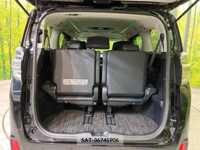 Toyota VELLFIRE 2019-04 216555-11