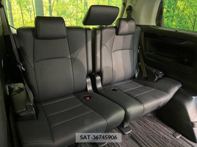 Toyota VELLFIRE 2019-04 216555-10