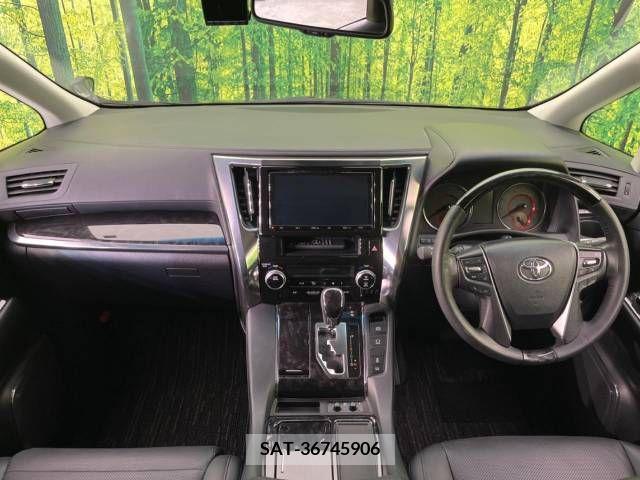 Toyota VELLFIRE 2019-04 216555-1