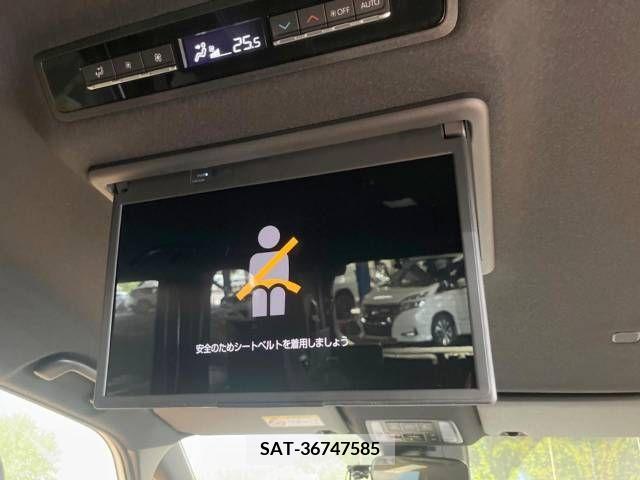 Toyota VOXY HYBRID 2023-10 322927-4