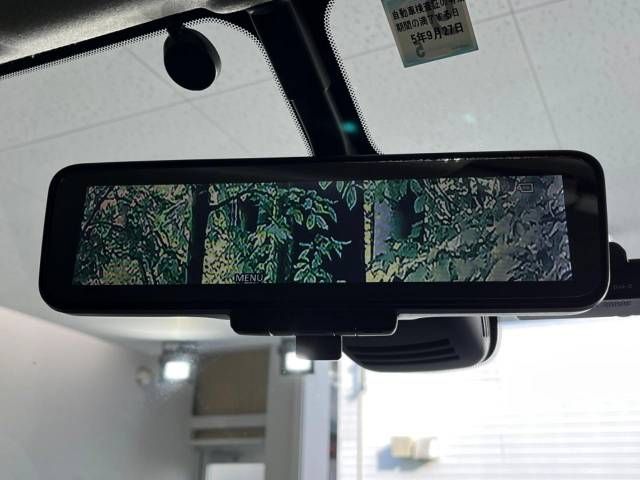 Nissan SERENA 2018-09 28252-6