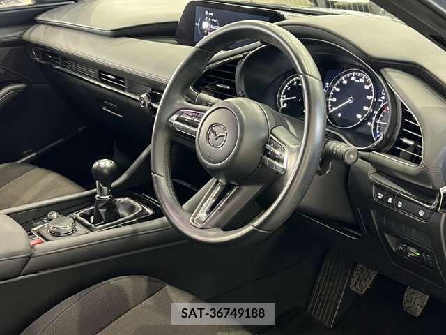Mazda MAZDA3 2020-07 208902-17