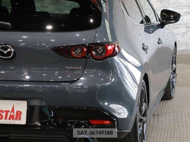 Mazda MAZDA3 2020-07 208902-11