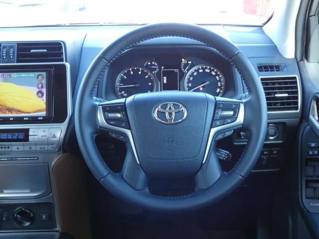 Toyota PRADO 2022-01 11242-13