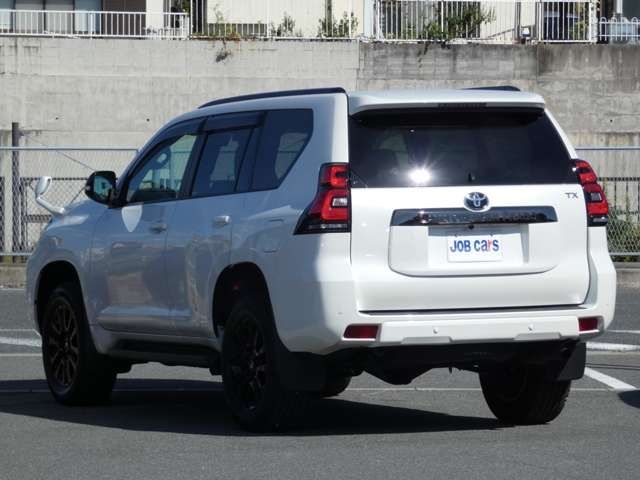 Toyota PRADO 2022-01 11242-2