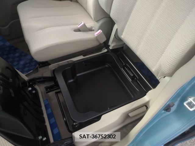 Suzuki SPACIA 2013-08 385824-22