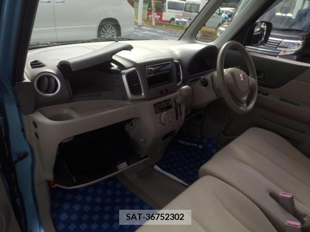 Suzuki SPACIA 2013-08 385824-21
