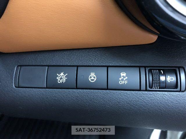 Nissan KICKS 2021-02 244158-16