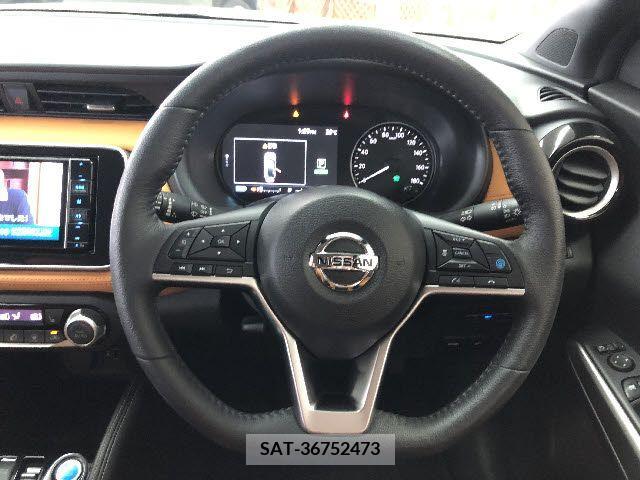 Nissan KICKS 2021-02 244158-13