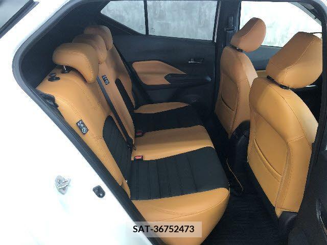 Nissan KICKS 2021-02 244158-3